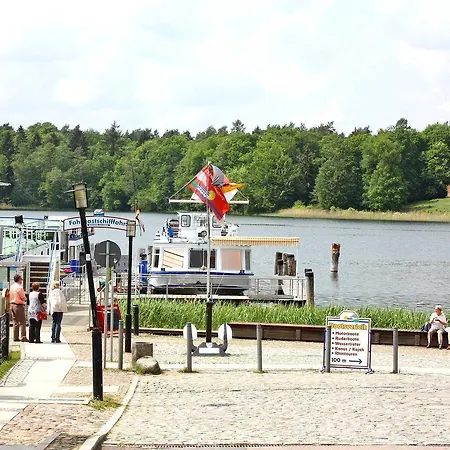 Апартаменты Ferienwohnung Rheinsberg Ot Koeper Кляйнцерланг